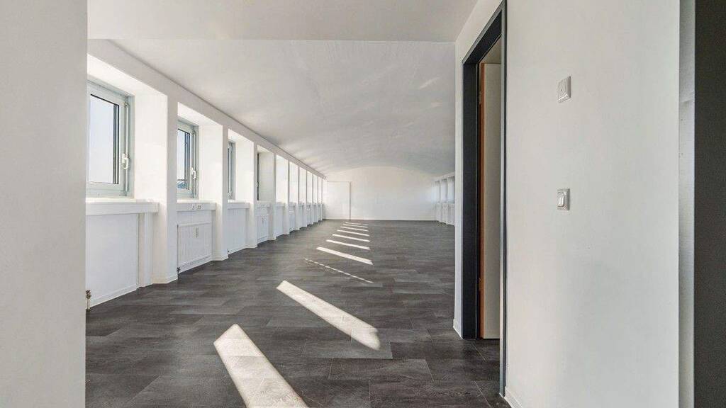 Bürofläche zur Miete 192,9 m² Bürofläche Lilienthalstr. 25-29 Hallbergmoos 85399