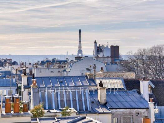 Studio zum Kauf provisionsfrei 850.000 € 2 Zimmer 50 m² 4. Geschoss Montmartre Paris 18ème 75018