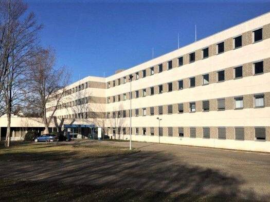 Bürofläche zur Miete provisionsfrei 2.920 m² Bürofläche teilbar ab 20 m² Dr.-Werner-von-Freyberg-Straße 7 Laudenbach 69514