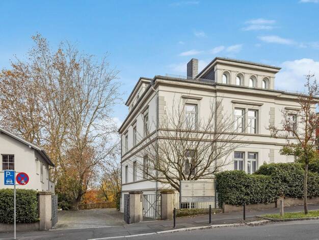 Villa zum Kauf 3.880.000 € 19 Zimmer 560 m² 5.594 m² Grundstück Gießen Gießen 35392