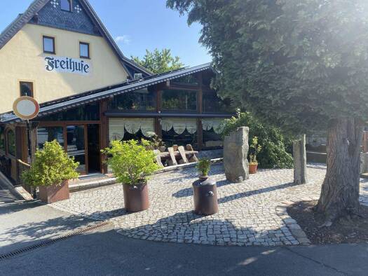 Bauernhaus zum Kauf 599.000 € 5 Zimmer 252 m² 1.944 m² Grundstück Neukirch/Lausitz 01904