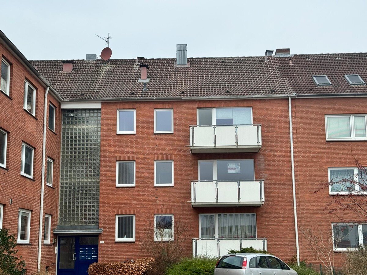 Wohnung zum Kauf 89.000 € 1 Zimmer 39 m²<br/>Wohnfläche 1.<br/>Geschoss Holstentor - Nord Lübeck-St. Lorenz-Nord 23556