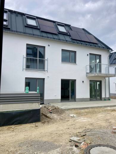 Wohnung zur Miete - Neubau 1.200 € 82,8 m² EG Schönbrunn Landshut 84036