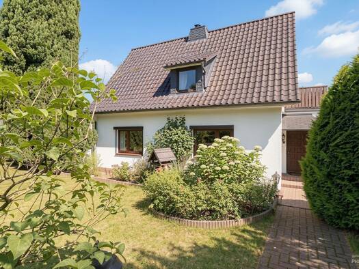 Einfamilienhaus zum Kauf 349.000 € 7 Zimmer 127 m² 900 m² Grundstück Eißendorf Hamburg 21075