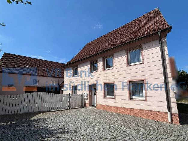 Einfamilienhaus zum Kauf 295.000 € 6 Zimmer 165 m² 580 m² Grundstück Weiltingen Weiltingen 91744