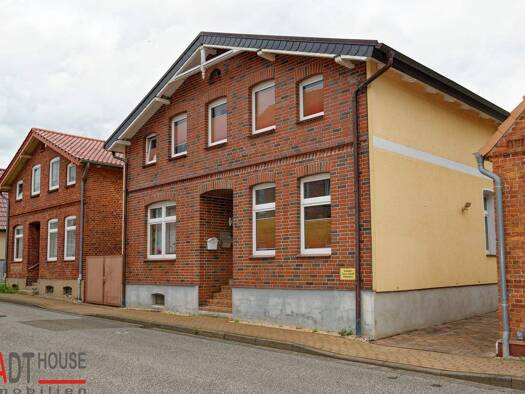 Apartmenthaus zum Kauf als Kapitalanlage geeignet 239.000 € 7 Zimmer 165 m² 520 m² Grundstück Schönberg 23923