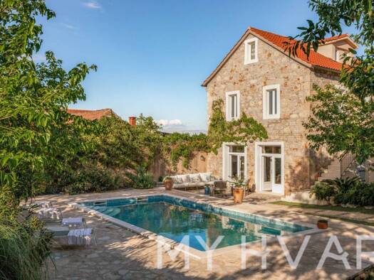 Villa zum Kauf 1.380.000 € 12 Zimmer 1.039 m² Stari Grad 21460
