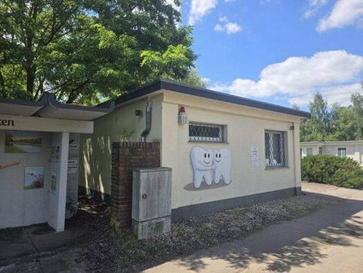 Praxis zum Kauf 85.000 € 4 Zimmer 120 m² Bürofläche Aken Aken (Elbe) 06385