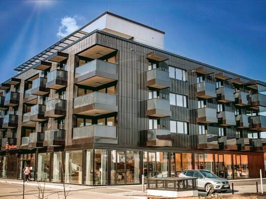 Wohnung zur Miete 1.810 € 3 Zimmer 103,5 m² frei ab 01.12.2026 Traunreut Traunreut 83301