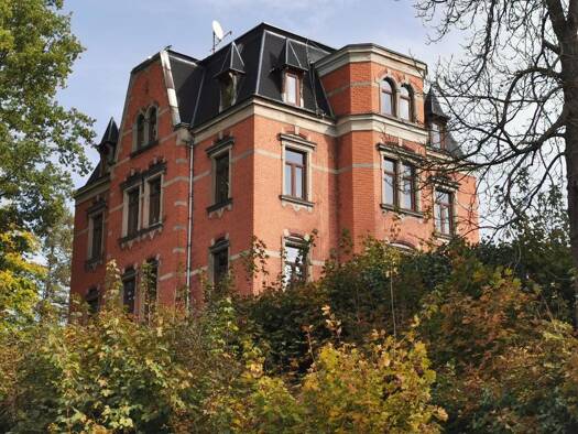 Haus zum Kauf 195.000 € 12 Zimmer 315 m² 2.350 m² Grundstück Oelsnitz 08606