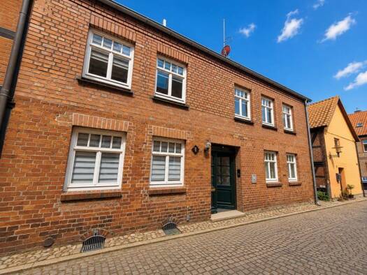 Einfamilienhaus zum Kauf 225.000 € 7 Zimmer 200 m² 140 m² Grundstück 4. Twiete 7 Boizenburg Boizenburg/Elbe 19258