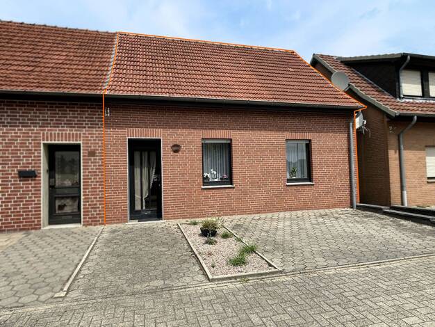 Reihenendhaus zum Kauf 149.000 € 4 Zimmer 93,1 m² 349 m² Grundstück Ochtrup 48607