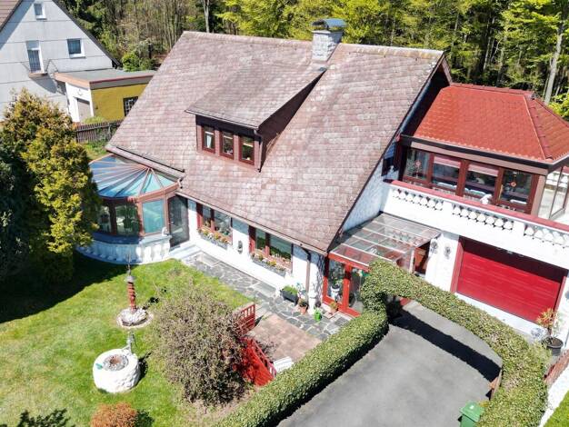 Einfamilienhaus zum Kauf 7 Zimmer 162 m² 1.114 m² Grundstück Straßdorf Schwarzenbach a.Wald 95131