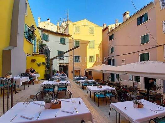 Ladenfläche zum Kauf 1.100.000 € 3 Zimmer Rovinj Rovinj