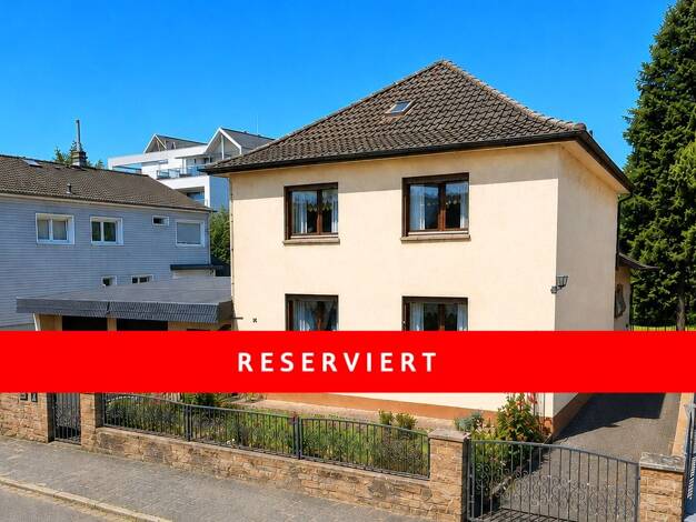 Mehrfamilienhaus zum Kauf 749.000 € 10 Zimmer 269 m² 1.084 m² Grundstück Bürgel Offenbach am Main 63075