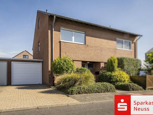 Doppelhaushälfte zum Kauf 349.000 € 3 Zimmer 101 m² 266 m² Grundstück Hülchrath Grevenbroich 41516