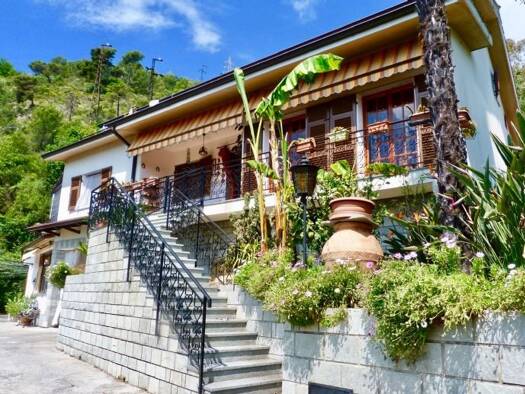 Villa zum Kauf 650.000 € 9 Zimmer 350 m² 1.571 m² Grundstück Camporosso 18033