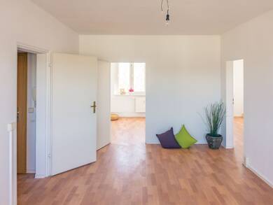 Wohnung zur Miete 279 € 3 Zimmer 56,9 m² 4. Geschoss Weydemeyerstr. 57 Rabenstein Chemnitz 09117