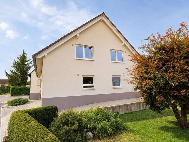 Doppelhaushälfte zum Kauf provisionsfrei 580.000 € 4 Zimmer 106 m² 193 m² Grundstück Hirsackerstraße 5 Bietingen Gottmadingen 78244