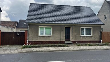 Einfamilienhaus zum Kauf 300.000 € 5 Zimmer 250 m² 2.700 m² Grundstück Kropstädt Lutherstadt Wittenberg 06889