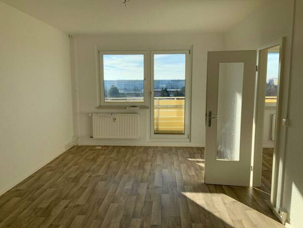 Wohnung zur Miete 437 € 3 Zimmer 68,7 m² 5. Geschoss frei ab 15.04.2026 Plovdiver Str. 58 Grünau-Nord Leipzig 04205