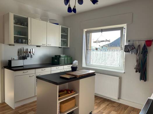 Wohnung zur Miete 415 € 3 Zimmer 69,2 m² 1. Geschoss frei ab 01.12.2025 Ringelstraße 44 Lennep Remscheid 42897