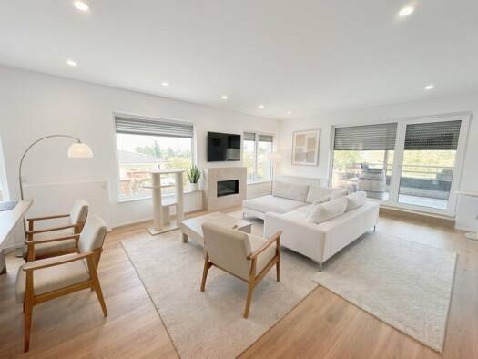 Penthouse zur Miete 2.290 € 4,5 Zimmer 121 m² frei ab sofort Ost Rosenheim 83022