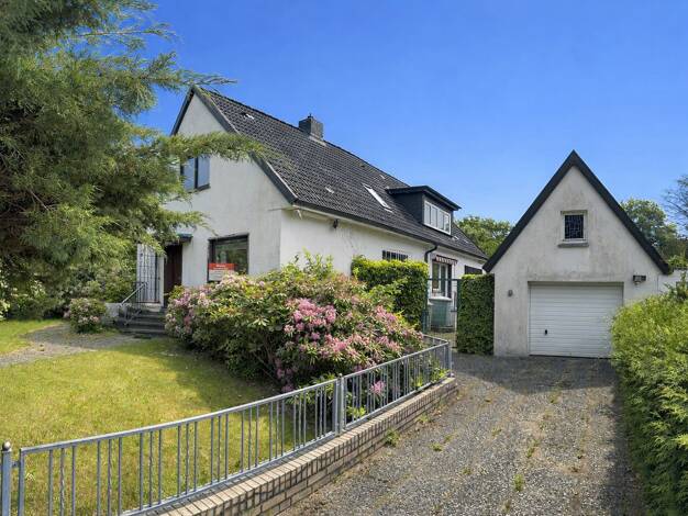 Einfamilienhaus zum Kauf 866.000 € 5,5 Zimmer 179 m² 1.097 m² Grundstück Poppenbüttel Wandsbek 22339