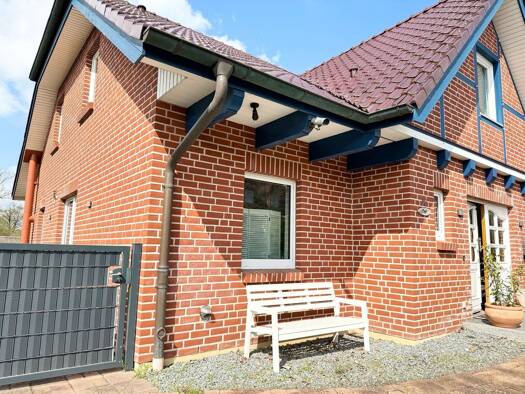 Einfamilienhaus zur Miete 2.200 € 6 Zimmer 188 m² frei ab 01.03.2026 Bad Malente-Gremsmühlen Malente 23714