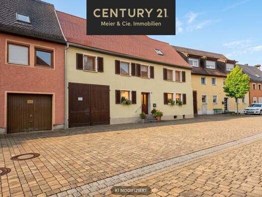 Reihenmittelhaus zum Kauf 249.000 € 10 Zimmer 240 m² 187 m² Grundstück frei ab sofort Ornbau Ornbau 91737