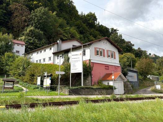 Lagerhalle zum Kauf provisionsfrei 701 m² Lagerfläche Burgstraße 9 Bad Urach 72574