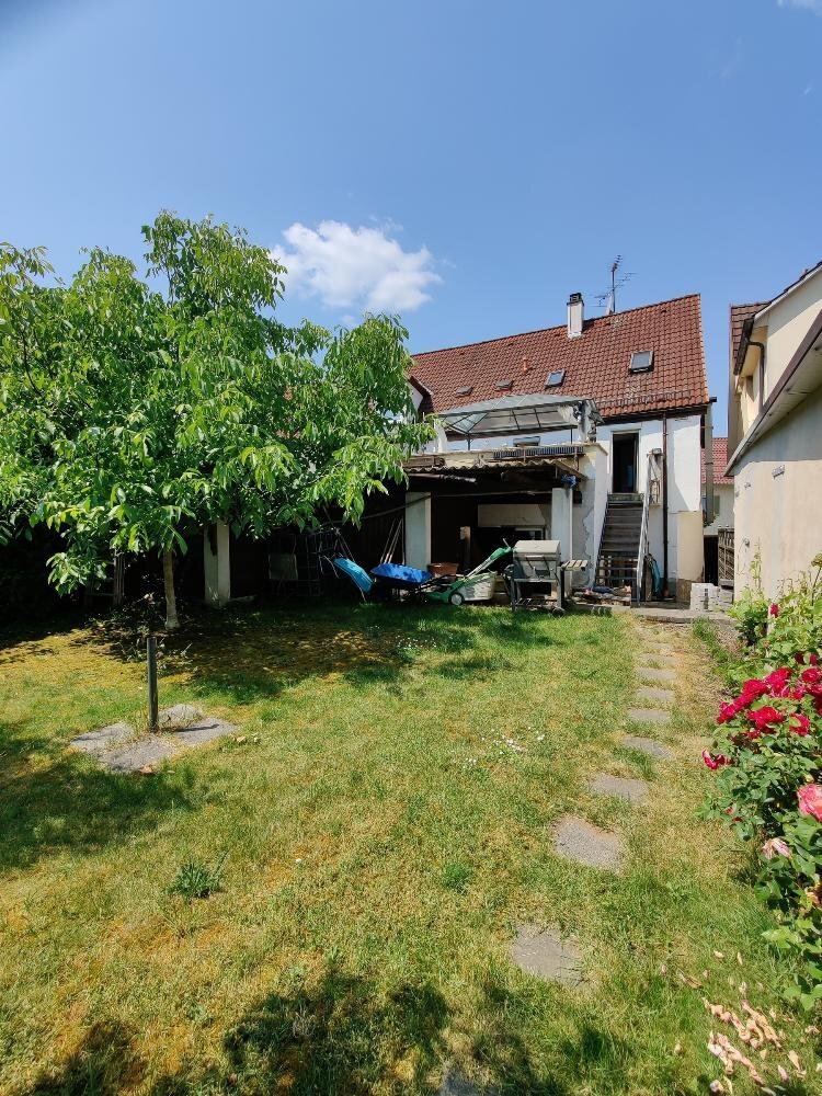 Haus zum Kauf 439.000 € 7 Zimmer 136 m²<br/>Wohnfläche 324 m²<br/>Grundstück Winterbach Winterbach 73650