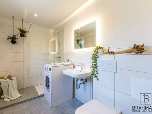 Wohnung zur Miete 1.360 € 3 Zimmer 80,6 m² 2. Geschoss frei ab 01.11.2025 Schaffhauserstraße 57 Tiengen Waldshut-Tiengen 79761