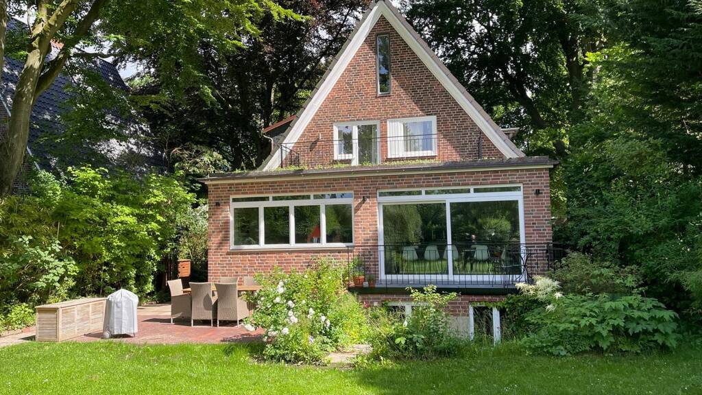 Einfamilienhaus zum Kauf 1.890.000 € 6 Zimmer 155 m² 863 m² Grundstück frei ab sofort Groß Flottbek Hamburg 22607