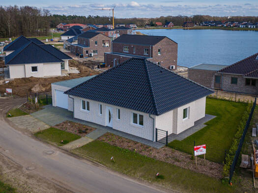 Bungalow zum Kauf - Erstbezug provisionsfrei 469.000 € 3 Zimmer 110 m² 701 m² Grundstück Herzlake 49770