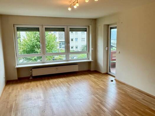 Wohnung zur Miete 550 € 2 Zimmer 56,5 m² 2. Geschoss frei ab sofort Innstadt Passau 94032
