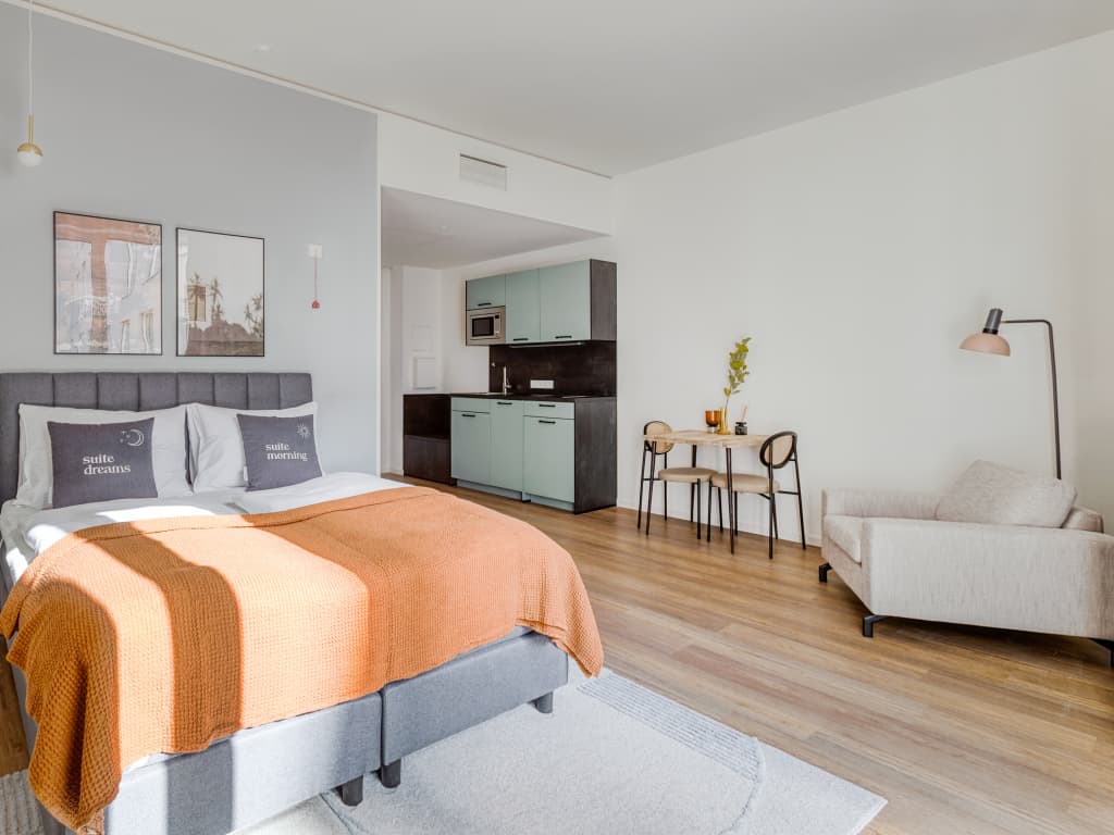 Wohnung zur Miete Wohnen auf Zeit 2.123 € 1 Zimmer 36 m²<br/>Wohnfläche 03.01.2025<br/>Verfügbarkeit Müllerstraße Wedding Berlin 13353