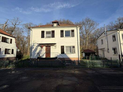 Einfamilienhaus zum Kauf 549.000 € 7 Zimmer 138,3 m² 380 m² Grundstück Markkleeberg 04416