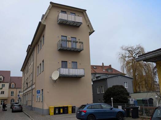 Gewerbeobjekt zum Kauf als Kapitalanlage geeignet 33 Zimmer 905 m² 316 m² Grundstück Kirchstraße 3 Hoyerswerda 02977