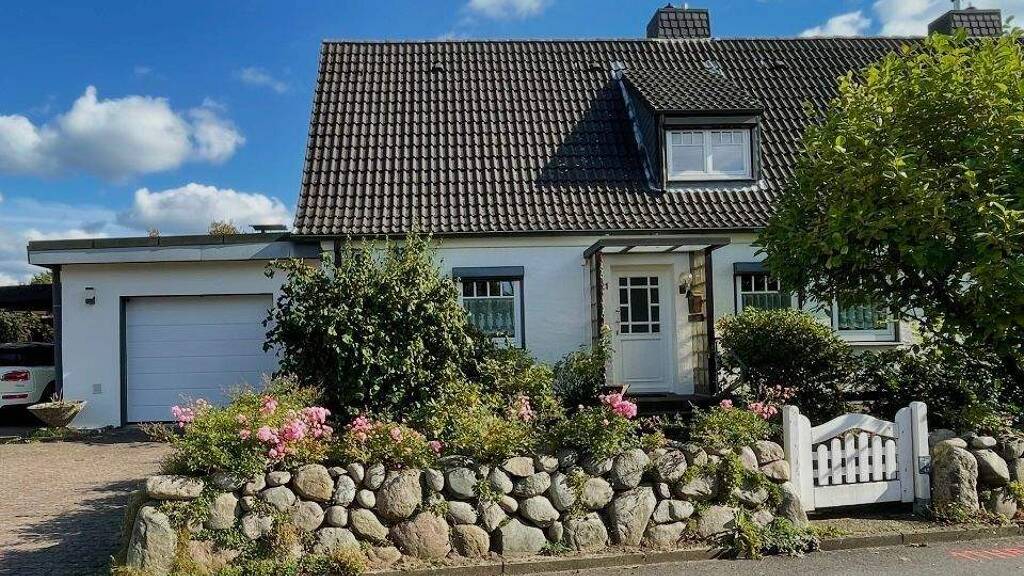 Haus zum Kauf provisionsfrei 595.000 € 5 Zimmer 153 m² 800 m² Grundstück frei ab sofort Glinde 21509