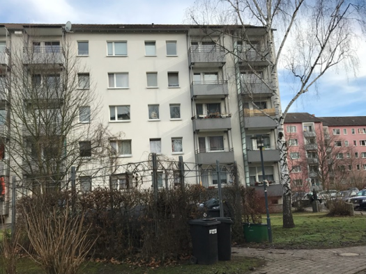 Wohnung zur Miete nur mit Wohnberechtigungsschein 290 € 2 Zimmer 48,3 m² 2. Geschoss Rumpenheimer Straße 112 Bürgel Offenbach am Main 63075