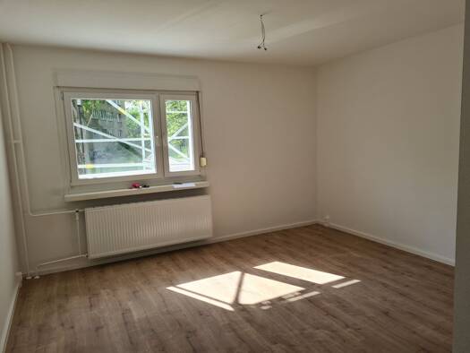 Wohnung zur Miete 360 € 2 Zimmer 45 m² Geschoss 1/5 frei ab 01.10.2026 Silberhöhe Halle (Saale) 06132