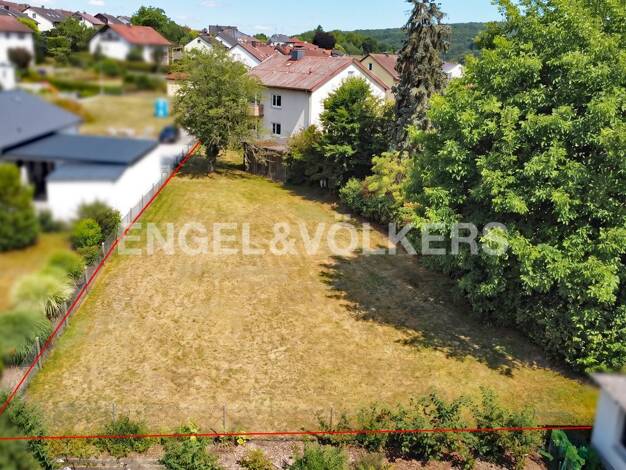 Mehrfamilienhaus zum Kauf 299.000 € 8 Zimmer 197 m² 1.390 m² Grundstück Aura a.d.Saale 97717