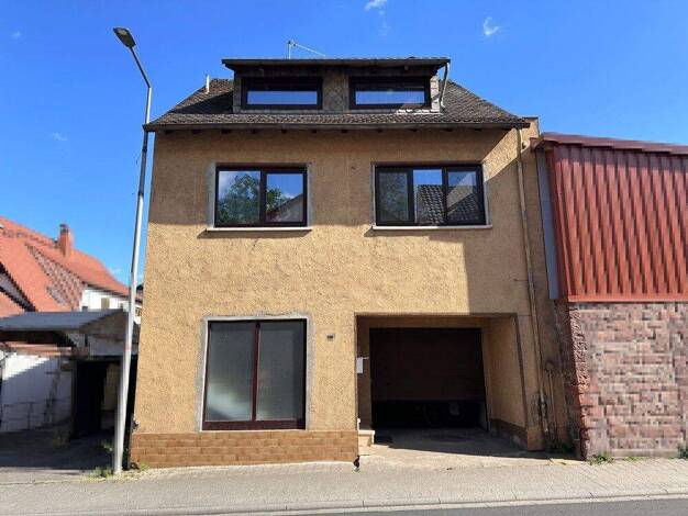 Einfamilienhaus zum Kauf 229.000 € 8 Zimmer 161 m² 134 m² Grundstück Seckmauern Lützelbach / Seckmauern 64750