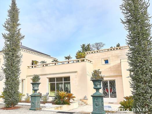 Einfamilienhaus zum Kauf 2.625.000 € 10 Zimmer 581 m² Grammont Tours 37000