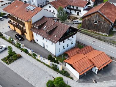 Mehrfamilienhaus zum Kauf 349.000 € 14 Zimmer 203 m² 290 m² Grundstück Bischofsmais Bischofsmais 94253
