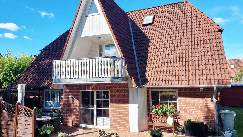 Mehrfamilienhaus zum Kauf als Kapitalanlage geeignet 494.000 € 6 Zimmer 170 m² 670 m² Grundstück Stade 21682