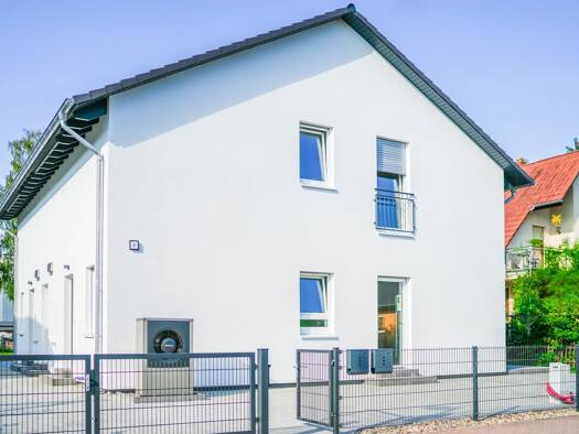 Doppelhaushälfte zur Miete - Erstbezug 2.000 € 4 Zimmer 104 m² 200 m² Grundstück Blankenfelde Blankenfelde-Mahlow 15827