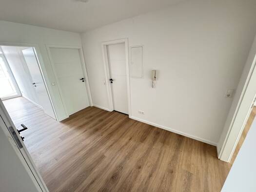 Wohnung zum Kauf 255.000 € 3 Zimmer 76 m² 2. Geschoss frei ab sofort Groner Landstraße 57 Göttingen Göttingen 37081
