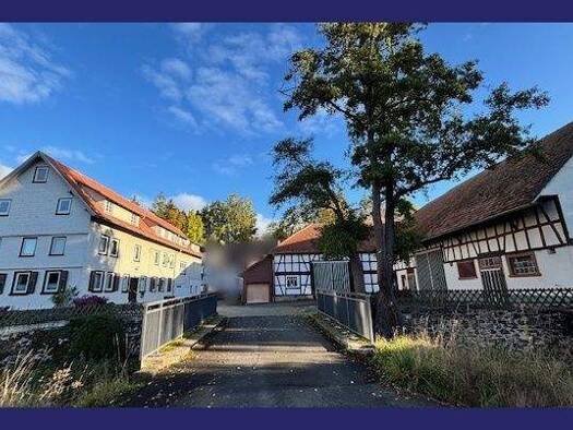 Einfamilienhaus zum Kauf 339.000 € 9 Zimmer 219 m² 8.647 m² Grundstück Mühlgasse 3 Groß-Felda Feldatal 36325